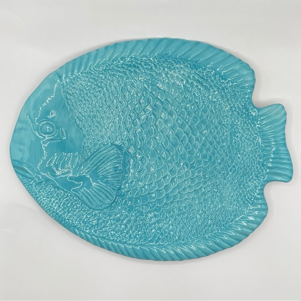 Style Eyes By Baum Bros Embossed Fish Aqua Blue Plate 15” X  12”